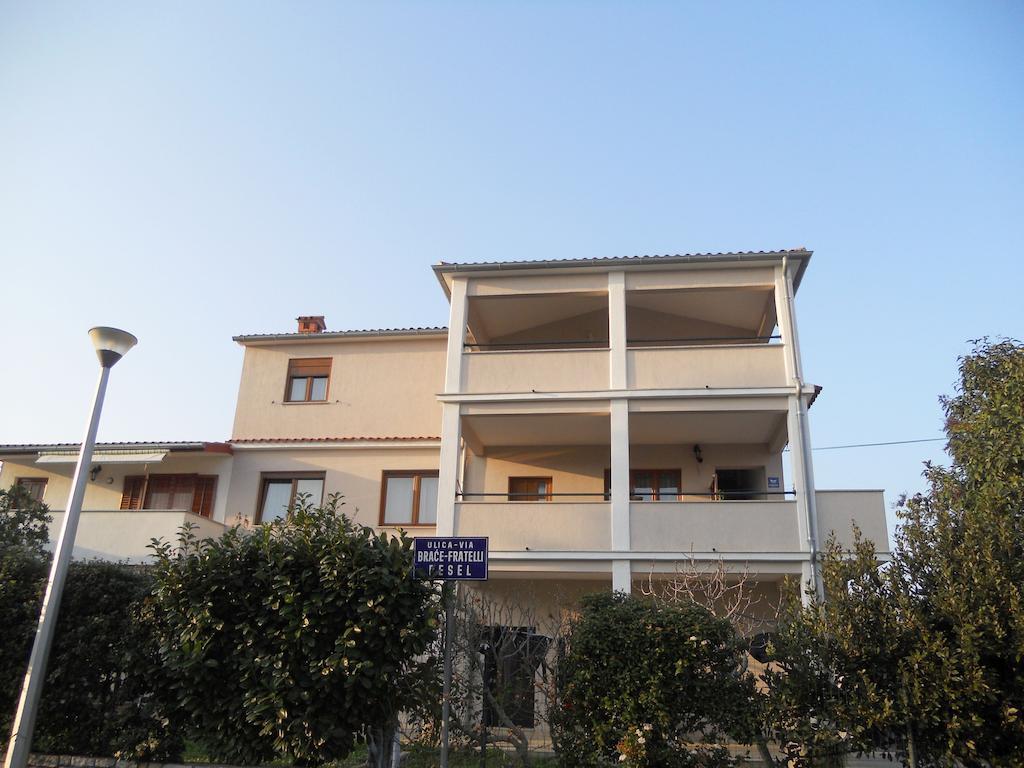 Apartments And Rooms Lorena 236 Ровінь Номер фото
