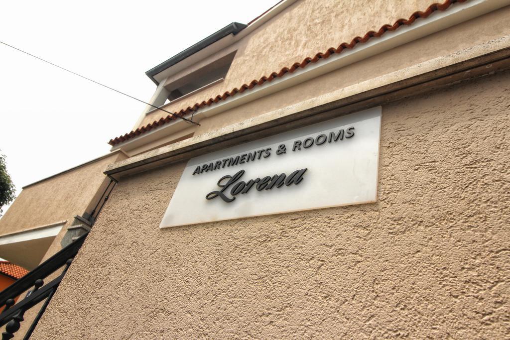 Apartments And Rooms Lorena 236 Ровінь Екстер'єр фото